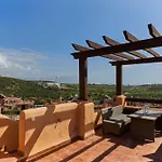 Skyview Apartment
